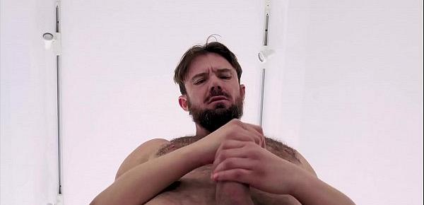  Justin Magnum gets his cock and balls sucked before fucking a babe